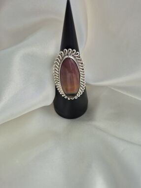 STUNNING Vintage Navajo Bell Trading Post Sterling Silver Ring with Agate Stone.